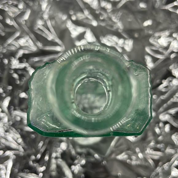 Vintage Victorian Ribbed Glass Apothecary Bottle “SULPHOLINE” Embossed 2 oz - Picture 7 of 8